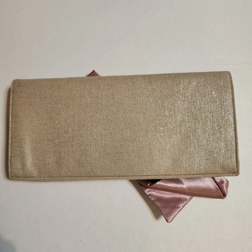 unbranded this stylish